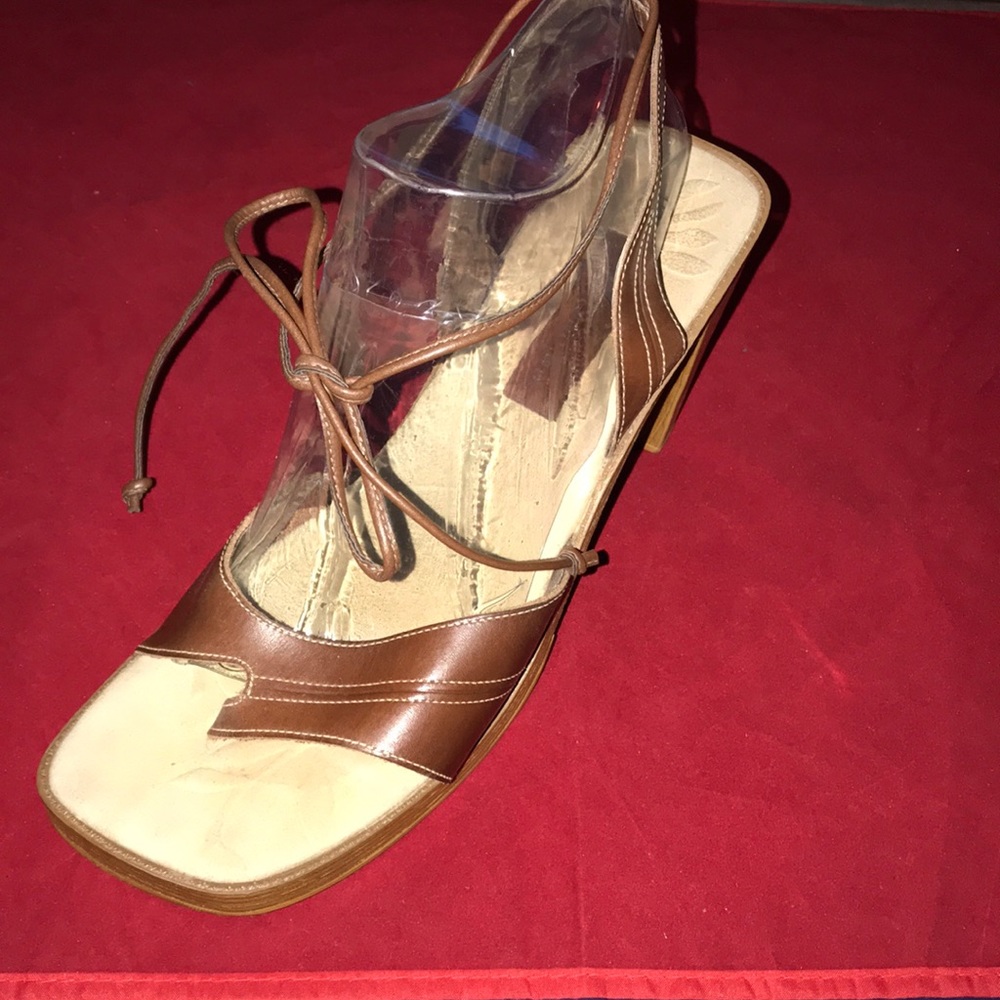 Sandal